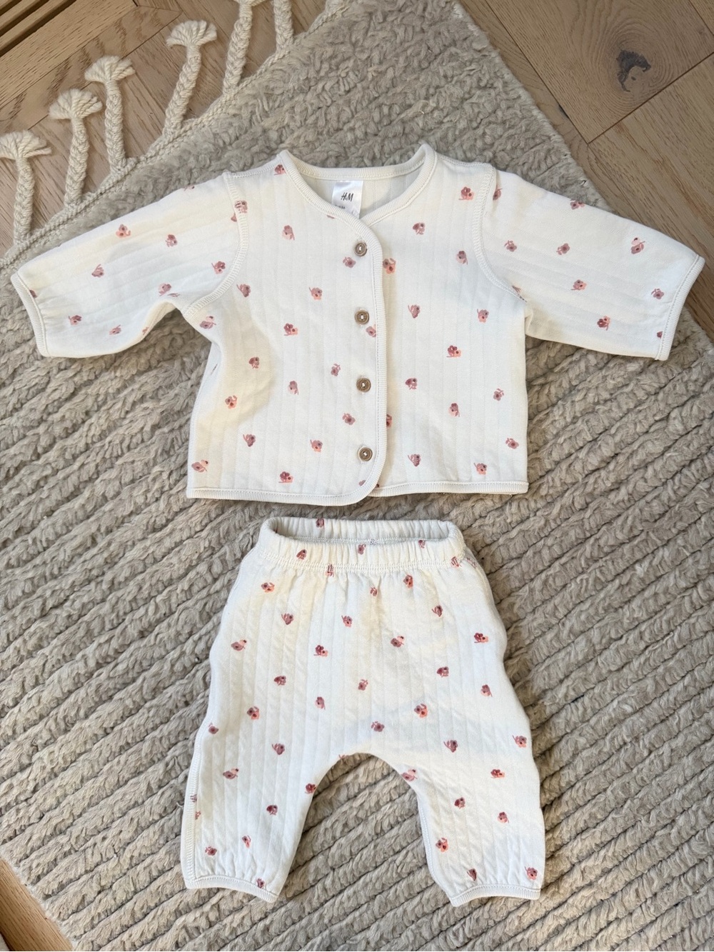 H&M Cream Quilted Baby Two-Piece Set with Pink Floral Dots